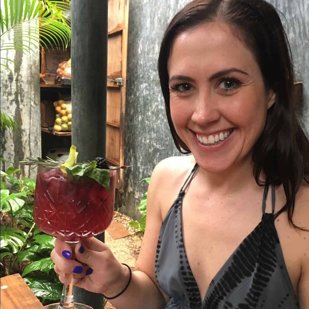 Meet your Posher, Taryn